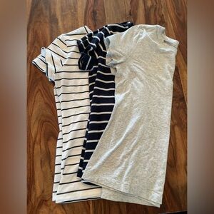 Three Banana Republic Timeless Tee short sleeved size Small